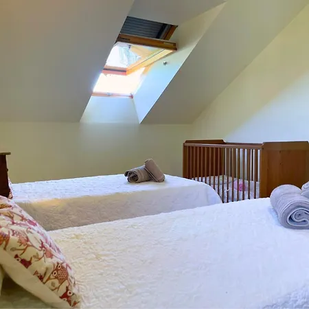 Con Jardin En Cantabria * 阿内罗