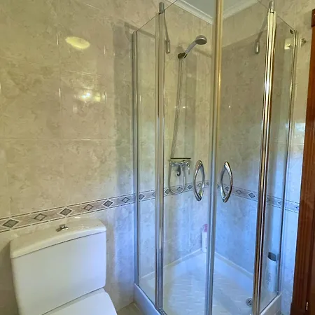 公寓 Con Jardin En Cantabria