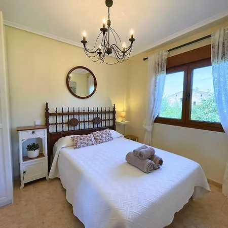 Con Jardin En Cantabria * 阿内罗