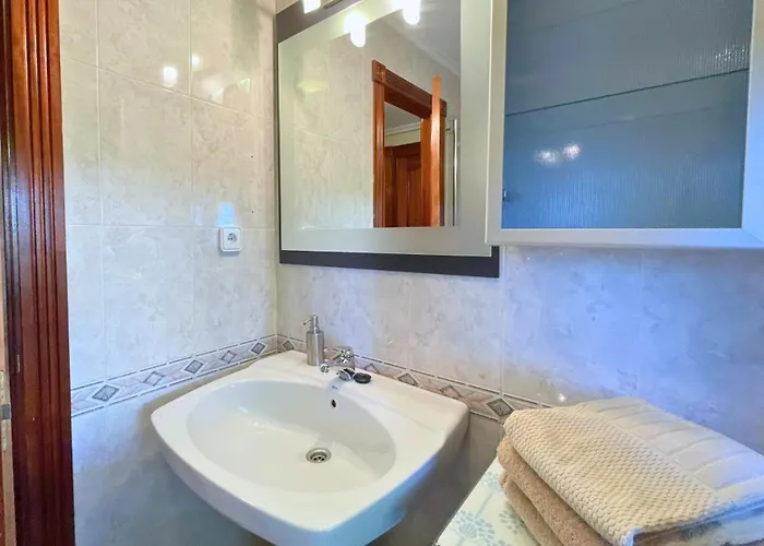 Con Jardin En Cantabria 公寓