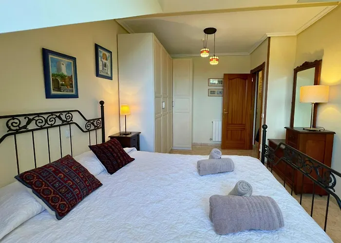 公寓 Con Jardin En Cantabria 阿内罗